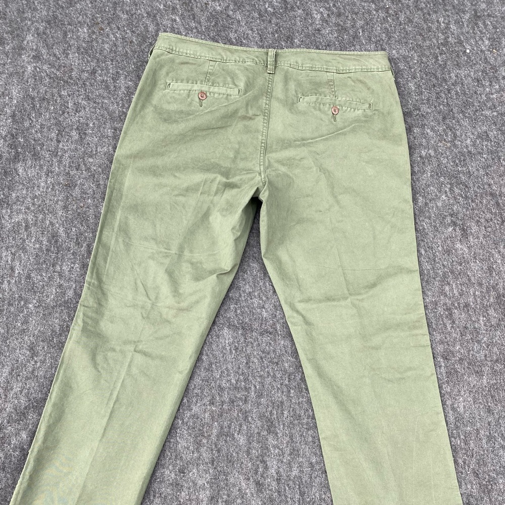 Aeropostale chino green pants men sz 36x32 Slim Straight FIT Like New. Worn Once